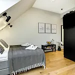 Tempus Te Avangard With Terrace And Gym 아파트 탈린
