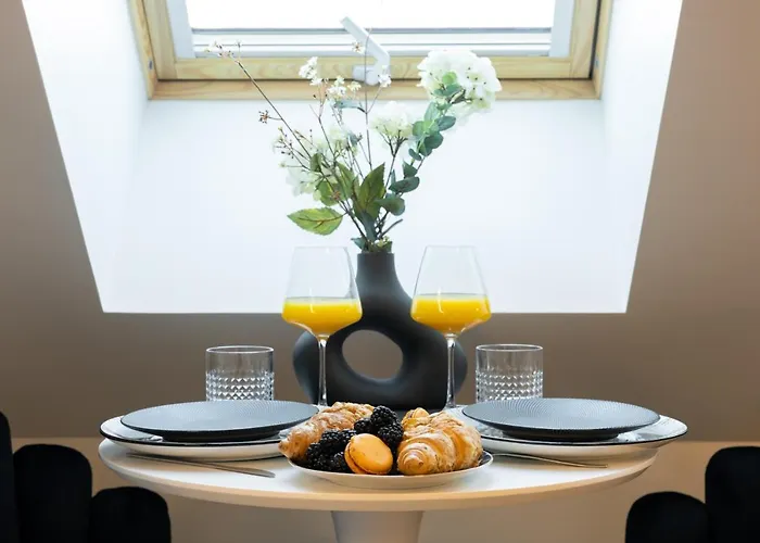 Tempus Te Avangard With Terrace And Gym Lägenhet