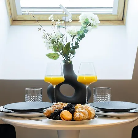 Tempus Te Avangard With Terrace And Gym Apartman